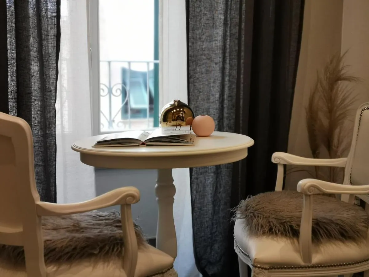 Vernazza Luxury Apartment