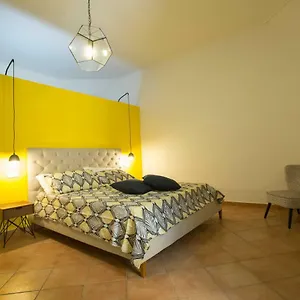 Little Hope 83 By Dimorra , Naples Italie